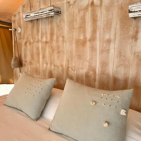 Simple Camp Hotel Colonia del Sacramento Exterior photo
